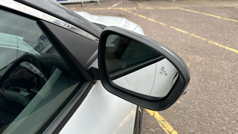 Renault Megane E-Tech EV60 160kW Iconic 60kWh Optimum Charge 5dr Auto Electric Hatchback